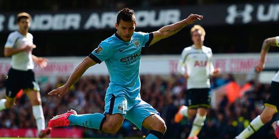 Agüero conduce al City al triunfo