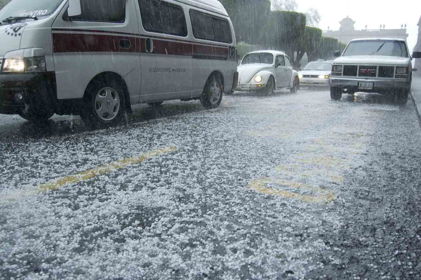 Lluvia y granizo continuarán en el Valle de México
