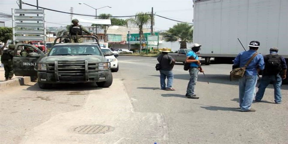 Comando armado paraliza Chilapa