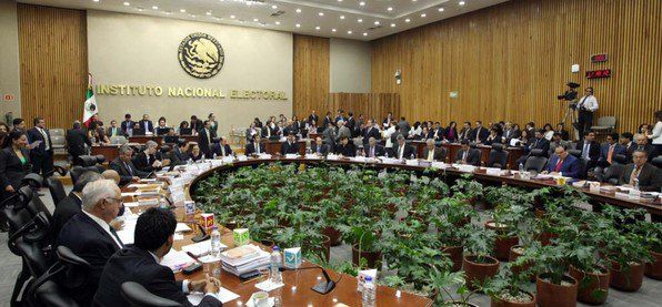 Quince candidatos solicitan seguridad al INE Quince candidatos solicitan seguridad al INE