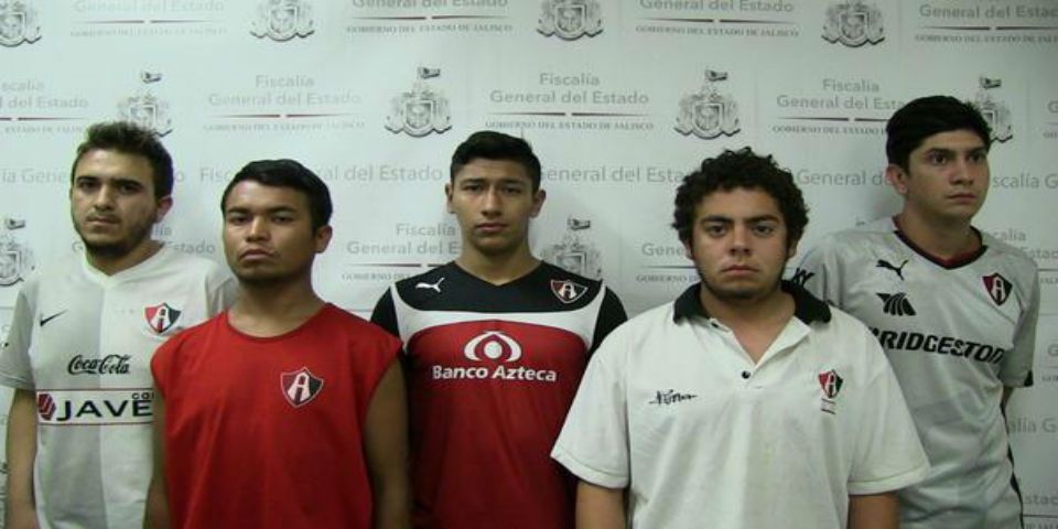 Consignan a 9 aficionados del Atlas