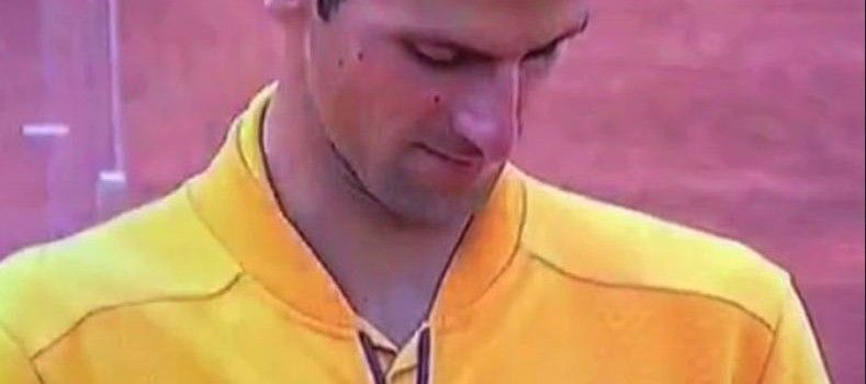 Video: accidente en el ojo de Djokovic