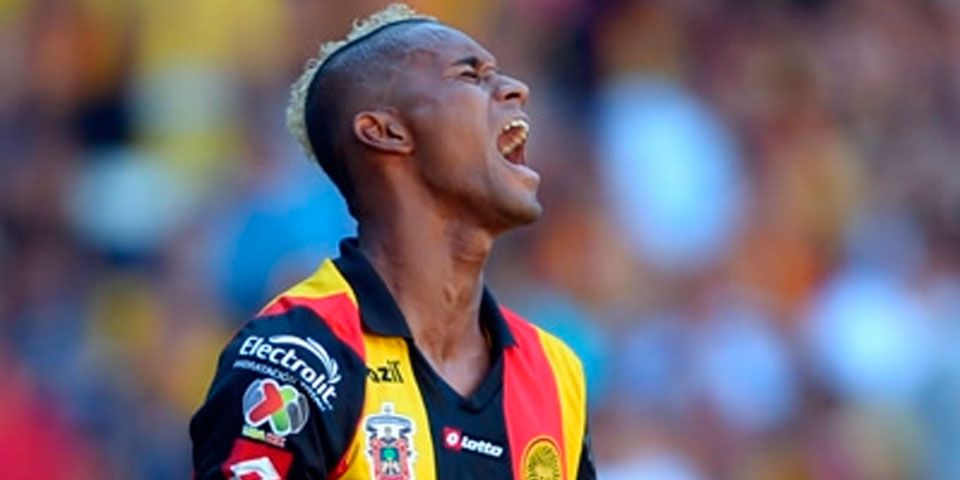 Leones Negros queda al borde del descenso