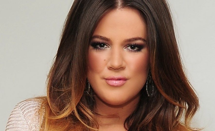 Khloé Kardashian recibe críticas por publicar foto con nicab Khloé Kardashian recibe críticas por publicar foto con nicab
