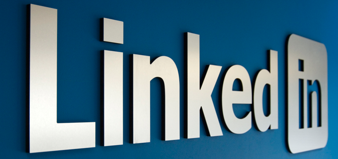 LinkedIn se desploma en Wall Street LinkedIn se desploma en Wall Street