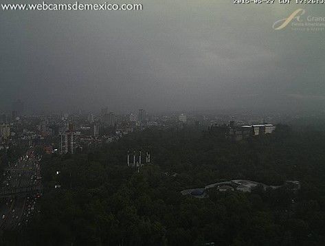 Lluvia deja un muerto en la Ciudad de México