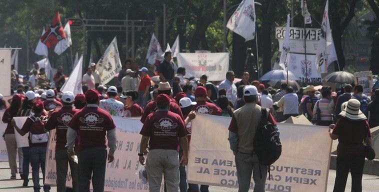 Café Político: exigencia de derechos laborales sigue vigente Café Político: exigencia de derechos laborales sigue vigente