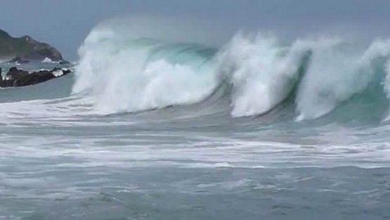 Alerta en Michoacán por mar de fondo Alerta en Michoacán por mar de fondo