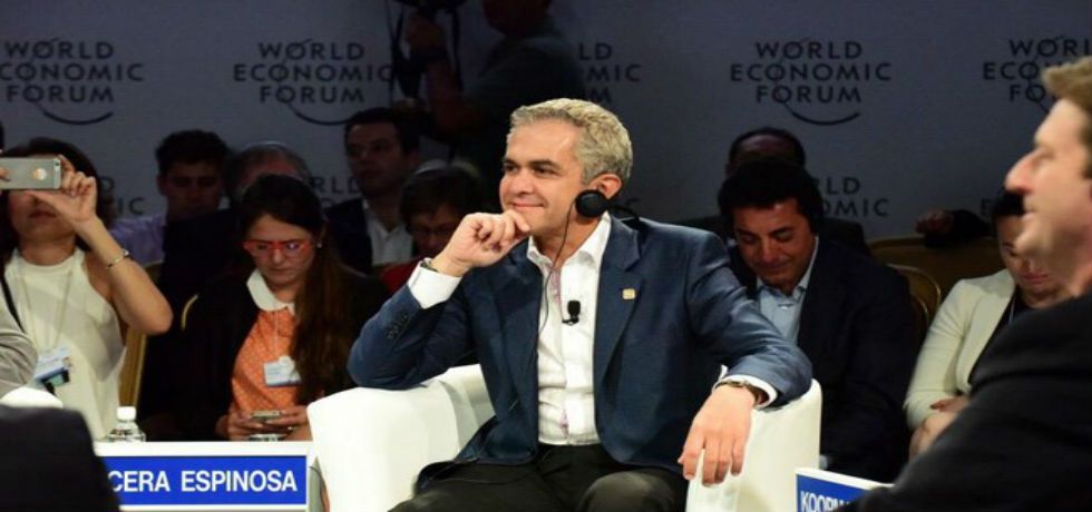 Pide Mancera flexibilizar jornada de ocho horas Pide Mancera flexibilizar jornada de ocho horas