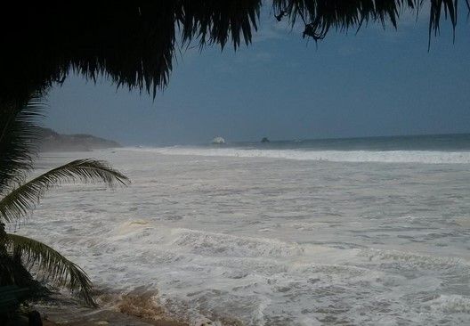 Mar de fondo también afecta costas de Oaxaca y Chiapas