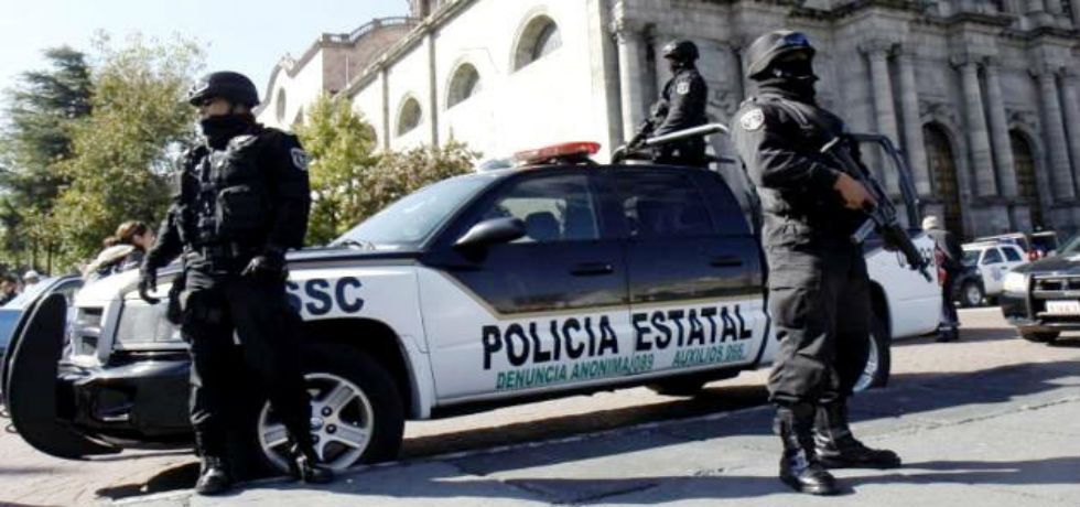 Detienen en el DF a policías extorsionadores del Edomex