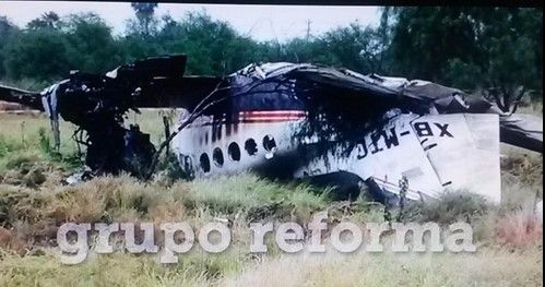 Se desploma avioneta en Monterrey