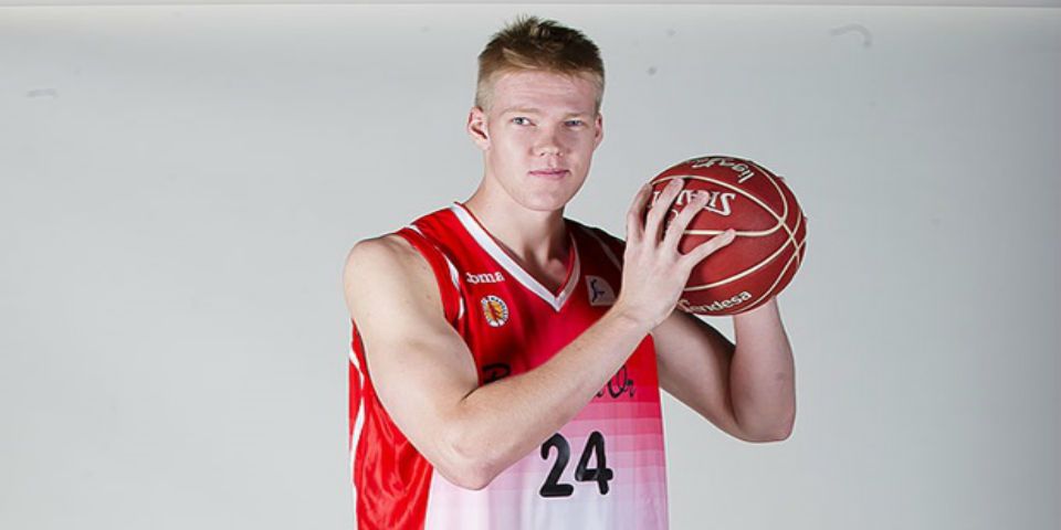 Encuentran muerto al basquetbolista Rasmus Larsen Encuentran muerto al basquetbolista Rasmus Larsen