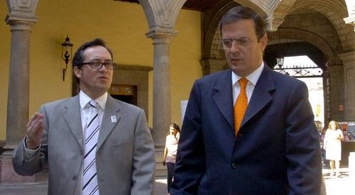 INE aprueba a sustituto de Ebrard