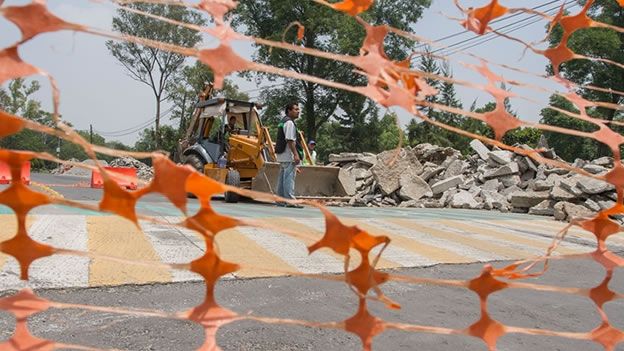 Cerrarán Constituyentes por socavón Cerrarán Constituyentes por socavón