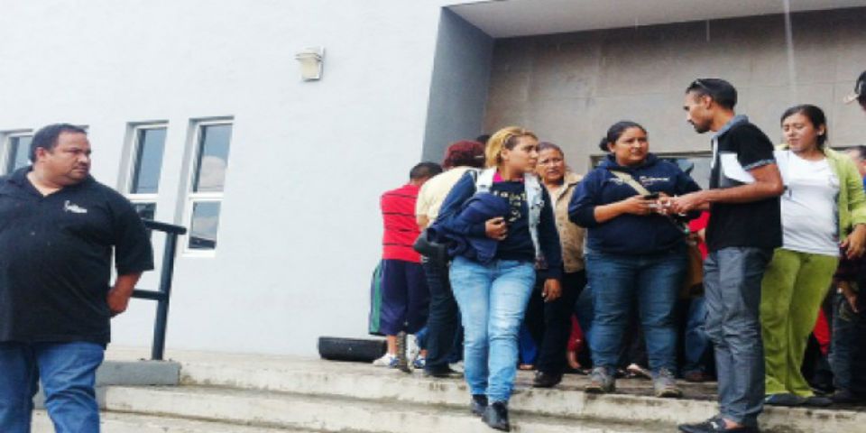 Familiares reclaman cuerpos de muertos en Tanhuato