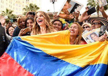 Sofía Vergara devela estrella en Hollywood