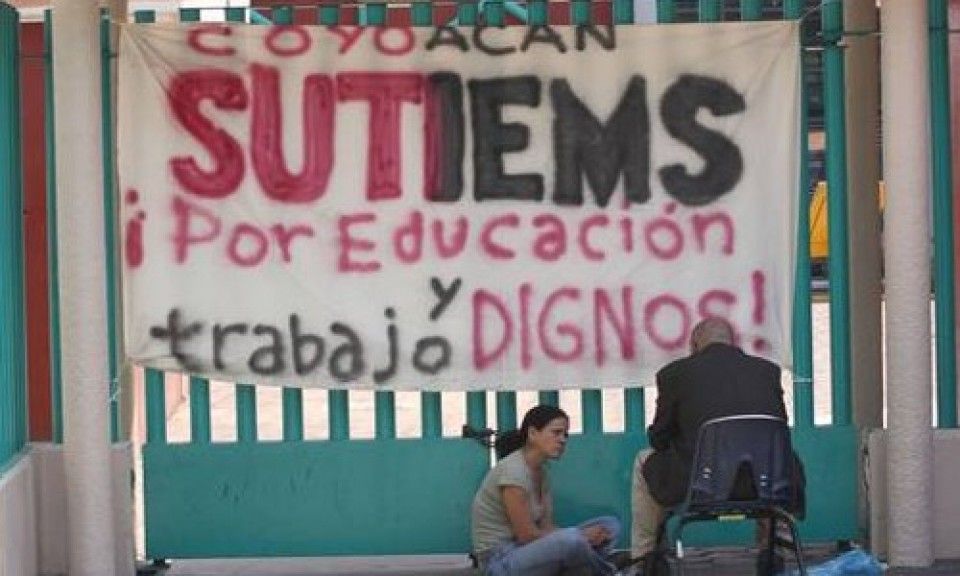 Sindicato de prepas del D.F. anuncian huelga