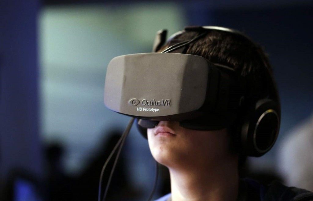 Facebook venderá nuevas versiones de Oculus Rift - time-i-oculus-rift-facebook-140326-1024x659