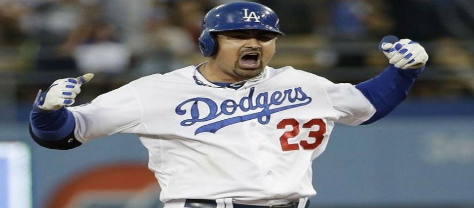 Adrián González jugador del mes en Liga Nacional Adrián González jugador del mes en Liga Nacional