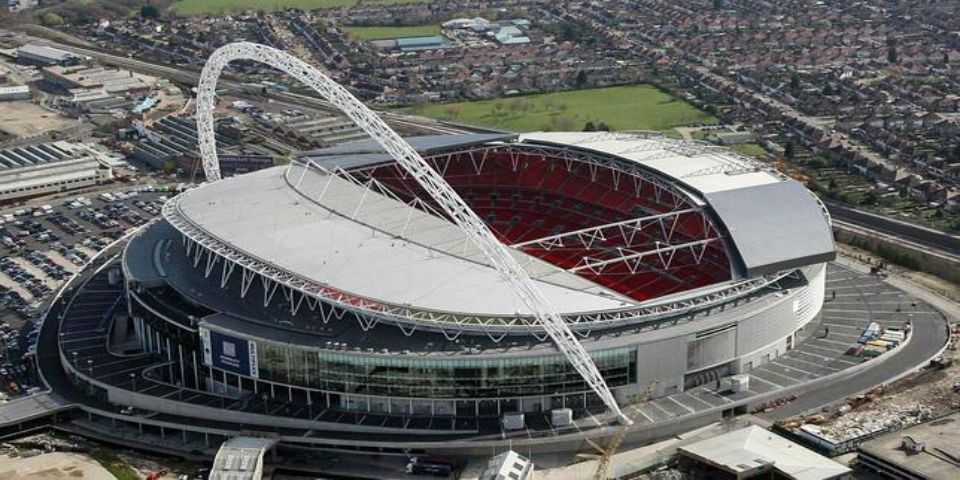 Encuentran bomba antigua en Wembley