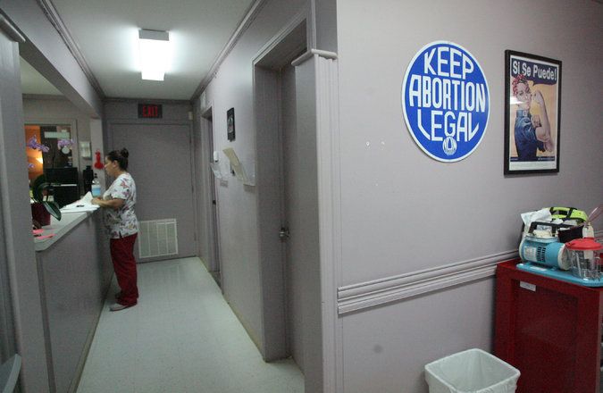 Suprema Corte respalda a clínicas de aborto de Texas