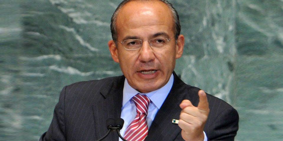 Calderón critica alianza de AMLO con Esteban Moctezuma