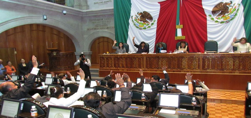 Congreso del Edomex aprueba sancionar al gobernador Eruviel Ávila