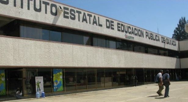 Maestros faltistas recibien sueldo gracias a gobiernos estatales: SEP Maestros faltistas recibien sueldo gracias a gobiernos estatales: SEP