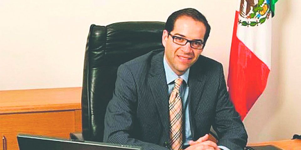 Concluye voto por voto en Colima: gana Peralta