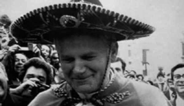 Hace 99 años nació el papa Juan Pablo II - Juan-Pablo-II-en-México
