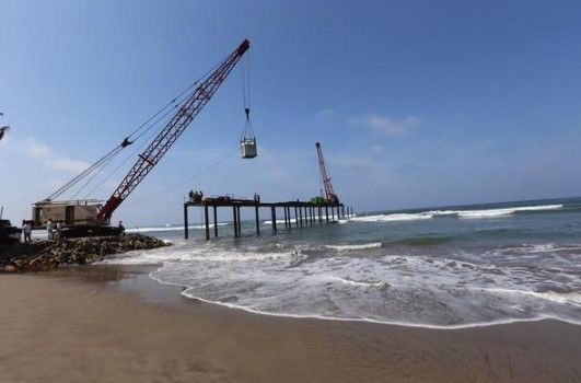 Terminará desmantelamiento de muelle en Acapulco en julio