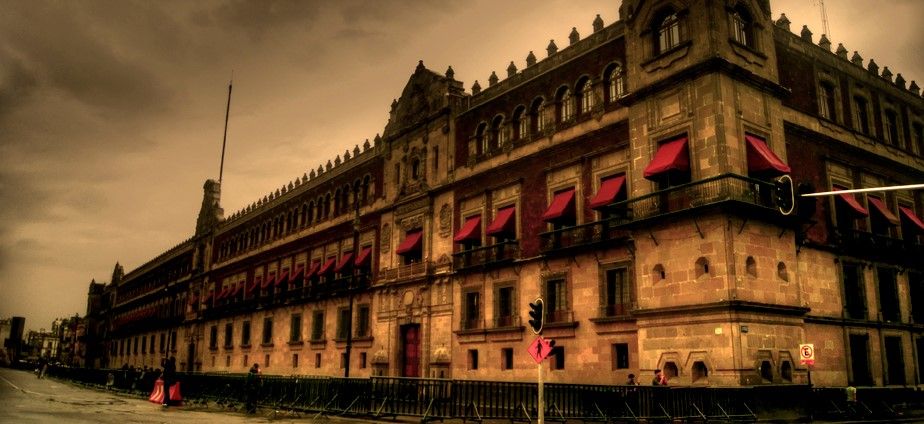 Viviría en una partecita de Palacio Nacional: López Obrador - Palacio-Nacional-Mexico