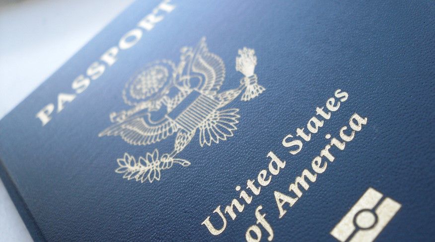 EE.UU. suspende emisión de pasaportes en el extranjero EE.UU. suspende emisión de pasaportes en el extranjero