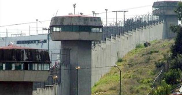 Destituyen al director del Penal de Barrientos