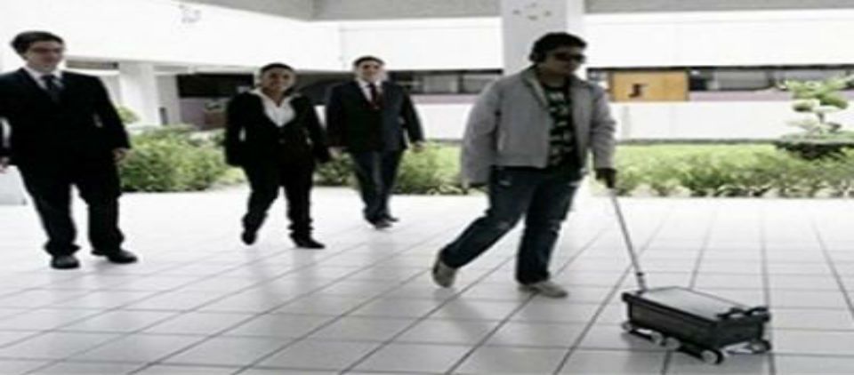Alumnos del IPN crean asistente móvil para invidentes