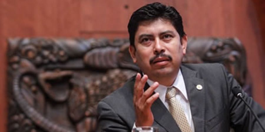 Sofío Ramírez renuncia al PRD