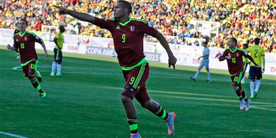 Venezuela sorprende a Colombia