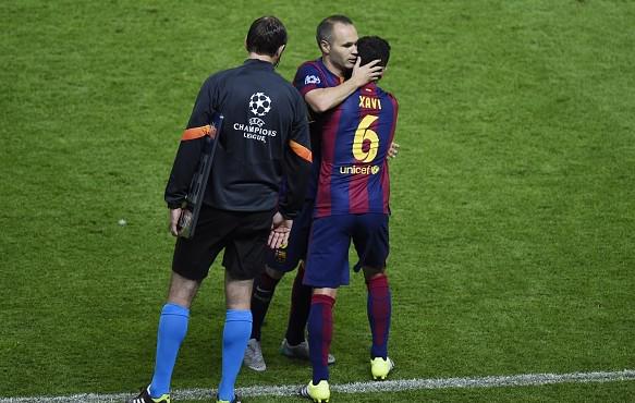 Van Basten propone cambios al futbol mundial - Xavi-Iniesta