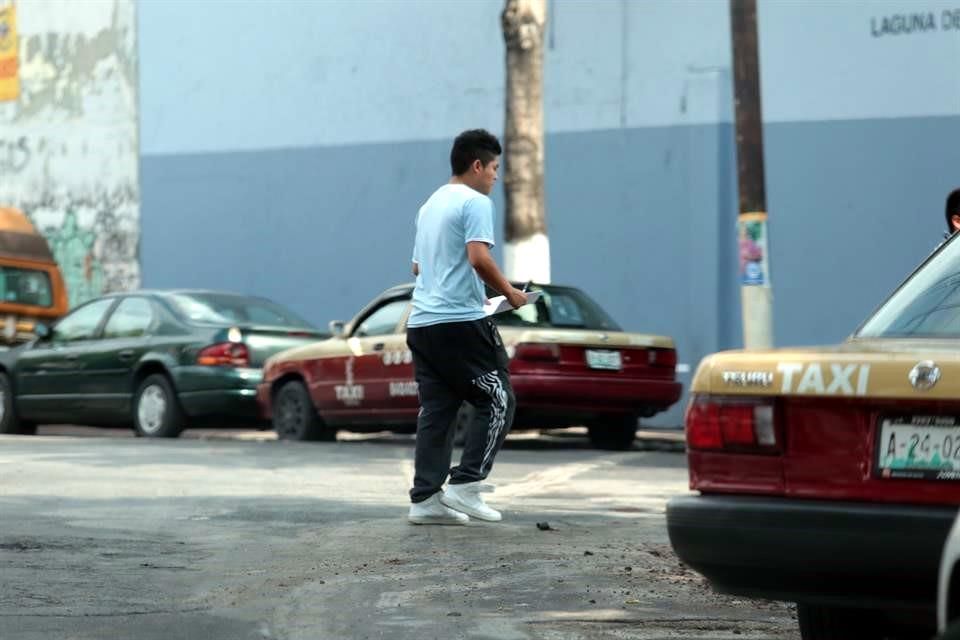 Acarrea PRD a votantes en la Miguel Hidalgo