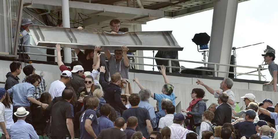 Accidente en Roland Garros deja tres lesionados Accidente en Roland Garros deja tres lesionados