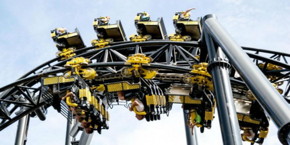 Cuatro heridos en accidente de montaña rusa en Reino Unido Cuatro heridos en accidente de montaña rusa en Reino Unido