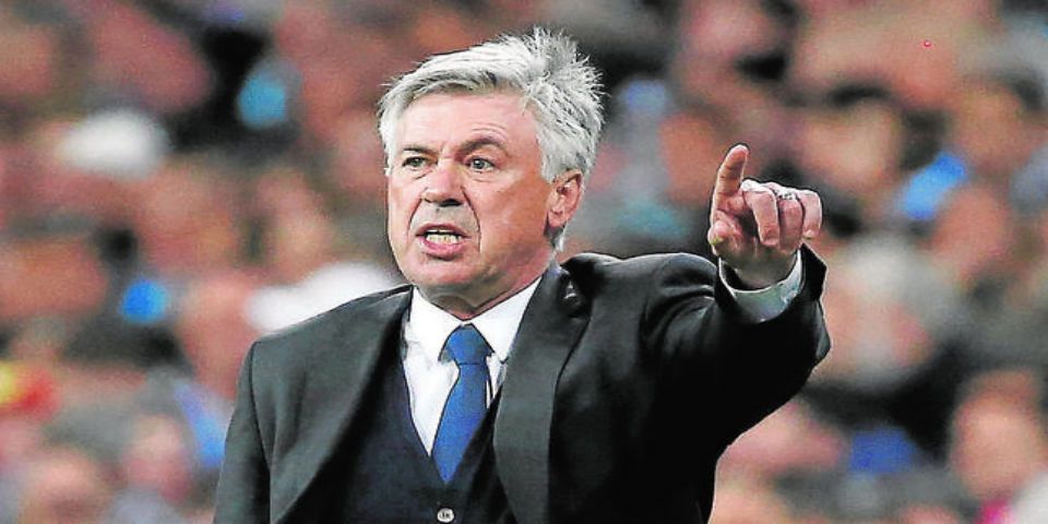 Ancelotti rechaza al Milán por Twitter