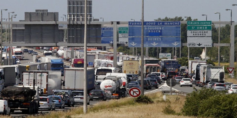 Huelga bloquea el tráfico en el Eurotunel