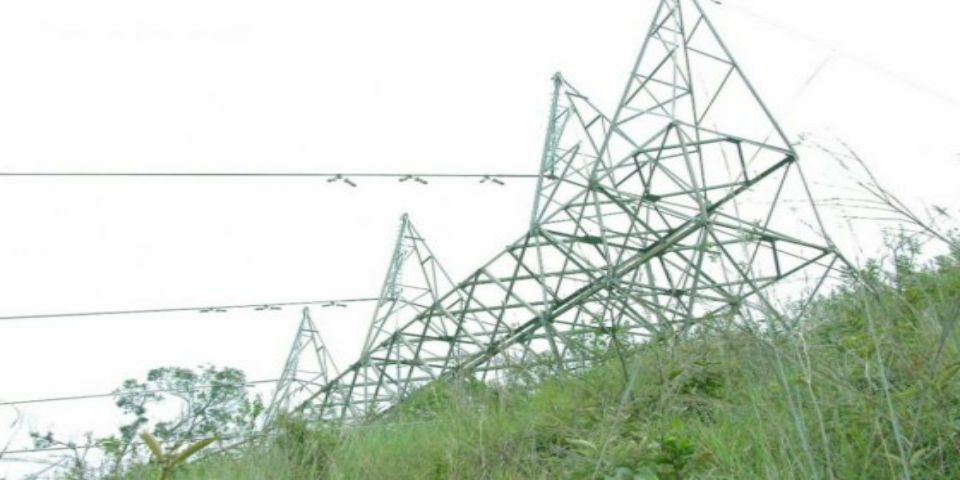 Las FARC dejan sin luz a 450 mil personas en Colombia