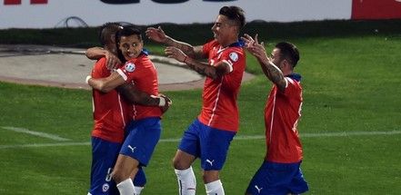 Chile abre con victoria la Copa América