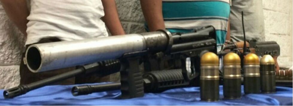 Policía de Cd. Juárez decomisa lanzagranadas