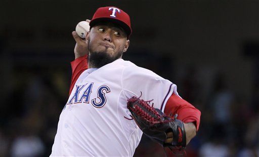 Yovani Gallardo vence al “Titán” González