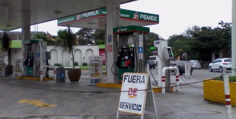 Cierran por desabasto gasolineras de Oaxaca