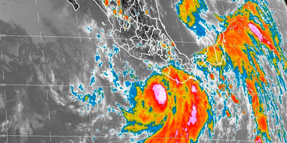 Activan alerta naranja en Guerrero por huracán Carlos Activan alerta naranja en Guerrero por huracán Carlos
